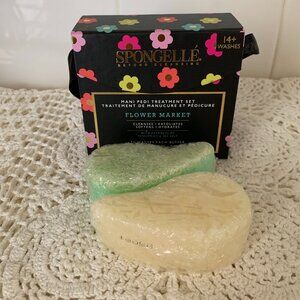 Spongelle Flower Market Mani Pedi Treatment Set NWOT